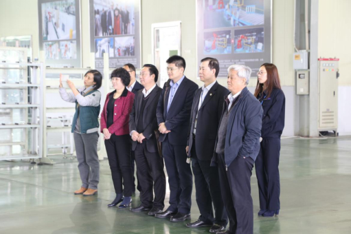 Greatoo Intelligent Manufacturing Pushing Chinese Manufacturing-The group of project of Chinese Engineering Institute’s “Researching Strategies for Making Powerful Nation” Inspecting Greatoo Intellig